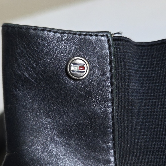 Sz 8 Tommy Hilfiger Black Leather Ankle Booties with Block Heel - Picture 8 of 9